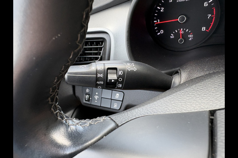 Kia Stonic 1.0 T-GDi DynamicLine CAMERA/NAVI/CARPLAY/CRUISE/PDC/TREKHAAK