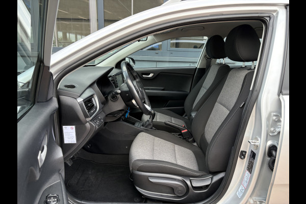Kia Stonic 1.0 T-GDi DynamicLine CAMERA/NAVI/CARPLAY/CRUISE/PDC/TREKHAAK