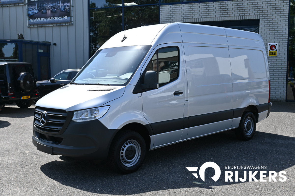 Mercedes-Benz Sprinter 315 CDI L2H2 RWD Geveerde stoel, Apple Carplay/Android Auto, Trekhaak
