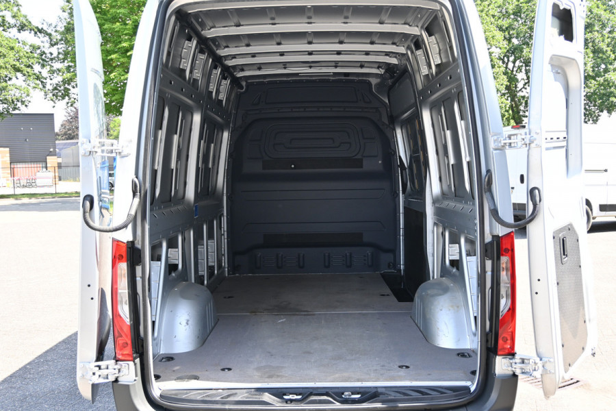 Mercedes-Benz Sprinter 315 CDI L2H2 RWD Geveerde stoel, Apple Carplay/Android Auto, Trekhaak