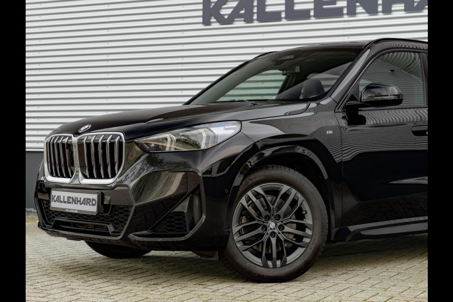 BMW X1 xDrive23i M-Sport - Memoryzetels - Trekhaak - 2000kg Trekgewicht