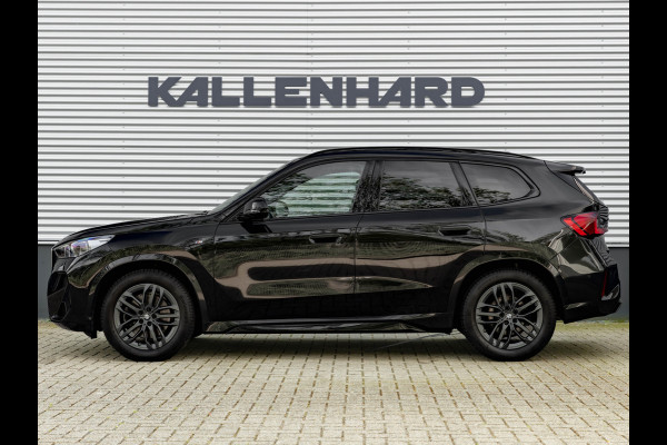 BMW X1 xDrive23i M-Sport - Memoryzetels - Trekhaak - 2000kg Trekgewicht