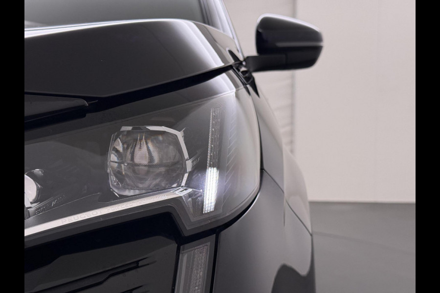 Peugeot 3008 1.6 HYbrid 225 GT VAN: 24.900,- VOOR: 22.877,- UW WKVOORDEEL: 2.023,-BLACK PACK| ELEKTRISCHE ACHTERKLEP| CAMERA| STOELVERWARMING| LED| FOCAL AUDIO| ADAPTIVE CRUISE CONTROL|