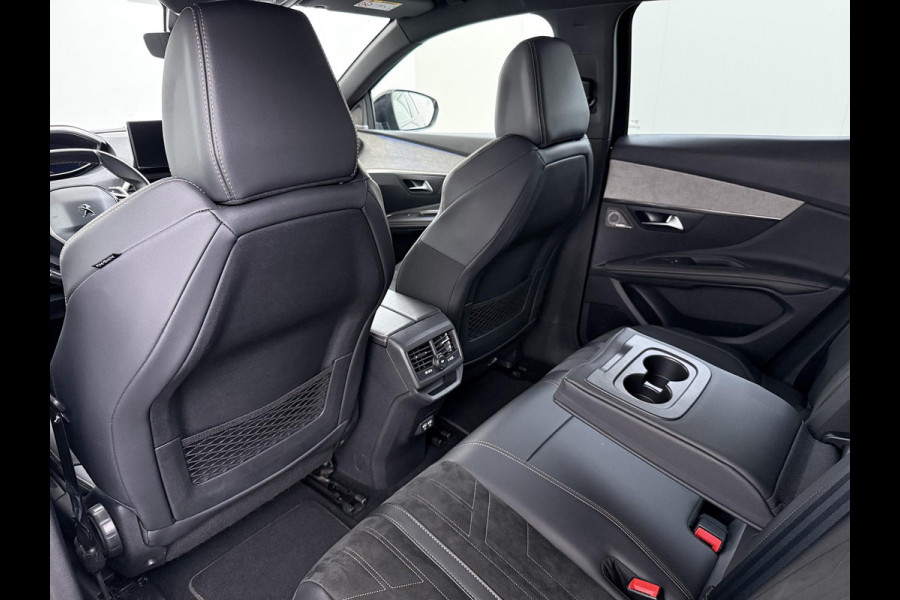 Peugeot 3008 1.6 HYbrid 225 GT VAN: 24.900,- VOOR: 22.877,- UW WKVOORDEEL: 2.023,-BLACK PACK| ELEKTRISCHE ACHTERKLEP| CAMERA| STOELVERWARMING| LED| FOCAL AUDIO| ADAPTIVE CRUISE CONTROL|
