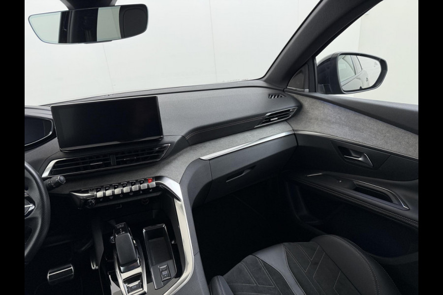 Peugeot 3008 1.6 HYbrid 225 GT VAN: 24.900,- VOOR: 22.877,- UW WKVOORDEEL: 2.023,-BLACK PACK| ELEKTRISCHE ACHTERKLEP| CAMERA| STOELVERWARMING| LED| FOCAL AUDIO| ADAPTIVE CRUISE CONTROL|