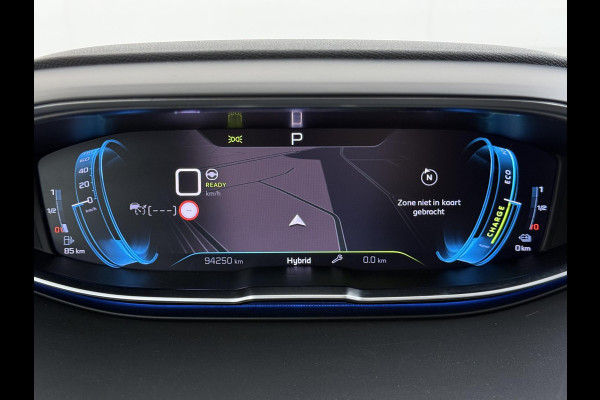 Peugeot 3008 1.6 HYbrid 225 GT VAN: 24.900,- VOOR: 22.877,- UW WKVOORDEEL: 2.023,-BLACK PACK| ELEKTRISCHE ACHTERKLEP| CAMERA| STOELVERWARMING| LED| FOCAL AUDIO| ADAPTIVE CRUISE CONTROL|