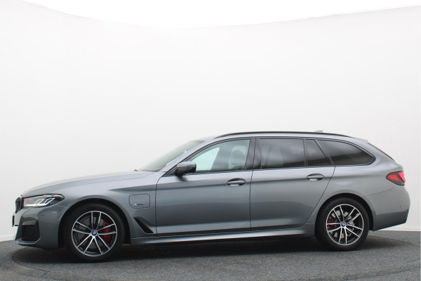 BMW 5 Serie Touring 530e Business Edition Plus M Sport Leer, Elektr. Stoelen, Camera, Apple Carplay, LED, PDC