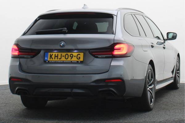 BMW 5 Serie Touring 530e Business Edition Plus M Sport Leer, Elektr. Stoelen, Camera, Apple Carplay, LED, PDC