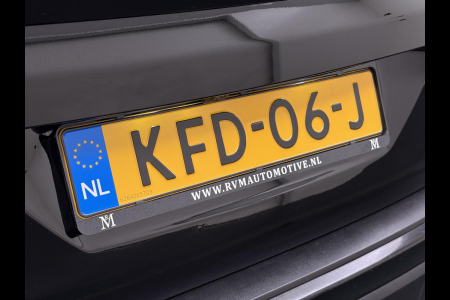 Peugeot 3008 1.6 HYbrid 225 GT VAN: 25.400,- VOOR: 23.440- UW WKVOORDEEL: 1.960 ,-| BLACK PACK| ELEKTRISCHE ACHTERKLEP| CAMERA| STOELVERWARMING| LED| FOCAL AUDIO| ADAPTIVE CRUISE CONTROL|