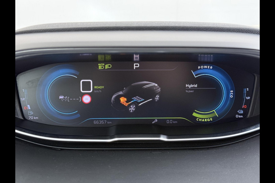 Peugeot 3008 1.6 HYbrid 225 GT VAN: 25.400,- VOOR: 23.440- UW WKVOORDEEL: 1.960 ,-| BLACK PACK| ELEKTRISCHE ACHTERKLEP| CAMERA| STOELVERWARMING| LED| FOCAL AUDIO| ADAPTIVE CRUISE CONTROL|