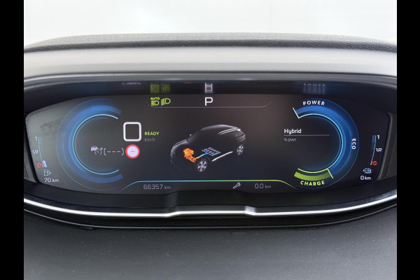 Peugeot 3008 1.6 HYbrid 225 GT VAN: 25.400,- VOOR: 23.440- UW WKVOORDEEL: 1.960 ,-| BLACK PACK| ELEKTRISCHE ACHTERKLEP| CAMERA| STOELVERWARMING| LED| FOCAL AUDIO| ADAPTIVE CRUISE CONTROL|