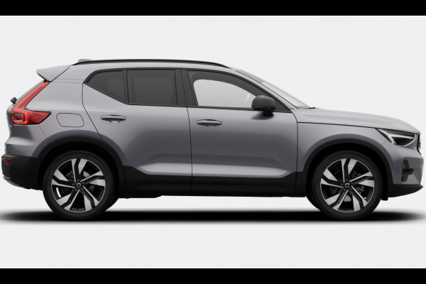 Volvo XC40 B4 211PK Automaat Plus Dark Panoramadak/ Adaptive Cruise Control/ 360 Camera/ Google infotainment/ Elektrisch verstelbare stoelen met geheugen/ Apple Carplay/ Android Auto
