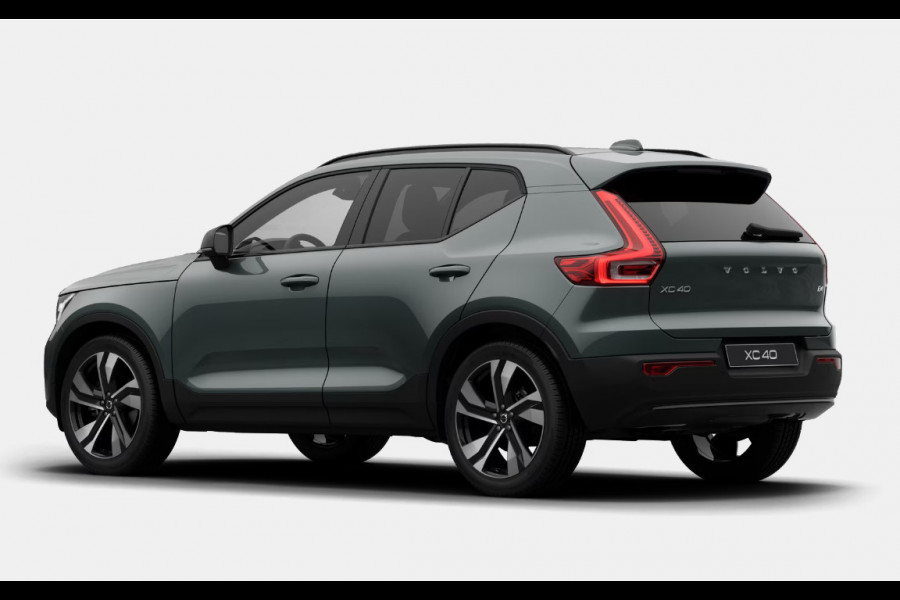 Volvo XC40 B4 211PK Automaat Plus Dark Panoramadak/ Adaptive Cruise Control/ 360 Camera/ Google infotainment/ Elektrisch verstelbare stoelen met geheugen/ Apple Carplay/ Android Auto