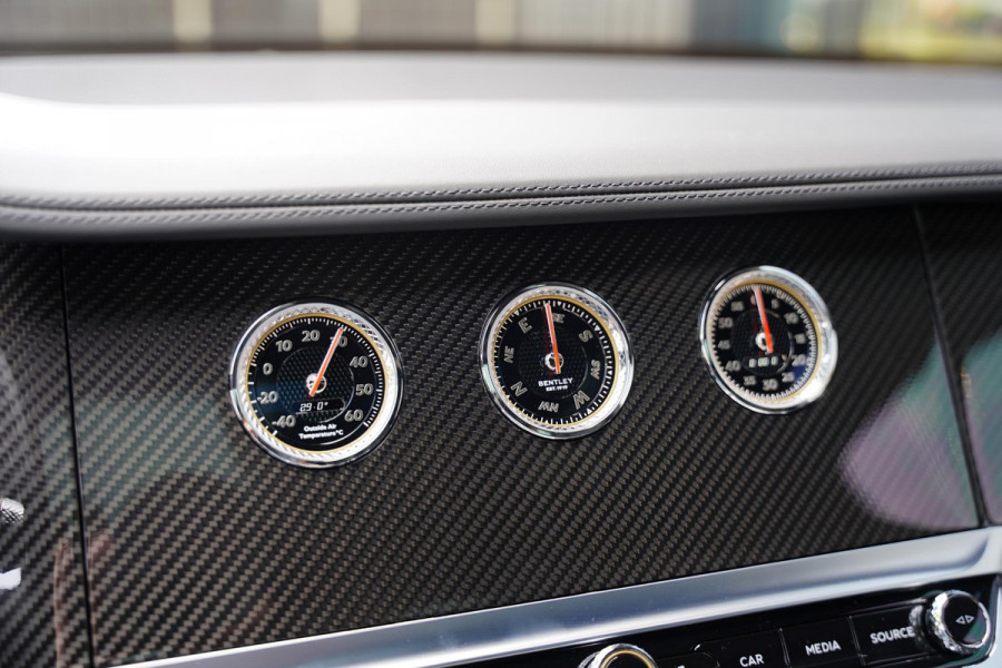 Bentley Flying Spur 2.9 V6 Hybrid Mulliner / Carbon / Multimedia /