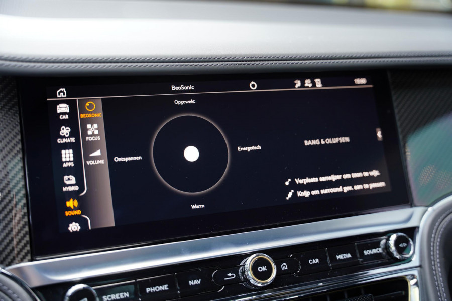 Bentley Flying Spur 2.9 V6 Hybrid Mulliner / Carbon / Multimedia /
