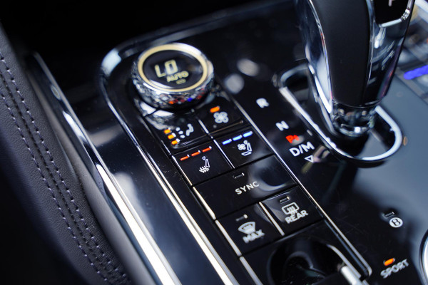 Bentley Flying Spur 2.9 V6 Hybrid Mulliner / Carbon / Multimedia /