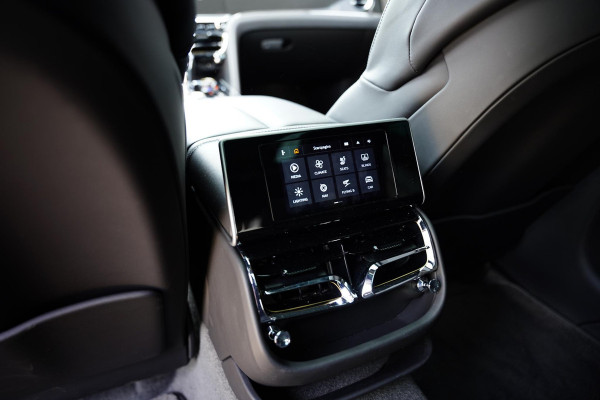 Bentley Flying Spur 2.9 V6 Hybrid Mulliner / Carbon / Multimedia /