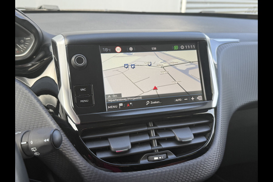 Peugeot 2008 BWJ 2018 | 1.2PT 110PK Blue Lion AUTOMAAT | NWE APK | AIRCO | NAVI | CRUISE | PDC | CARPLAY | DAB+ |