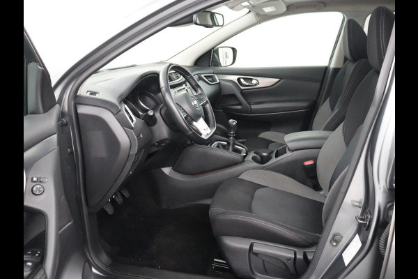 Nissan QASHQAI 1.3 DIG-T N-Connecta | Trekhaak | Panoramadak | 360 Camera | Keyless | Parkeerhulp | Navigatie | Cruise control | Climate control | Bluetooth | DAB