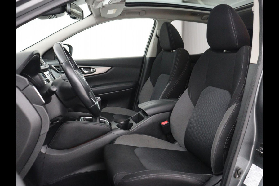 Nissan QASHQAI 1.3 DIG-T N-Connecta | Trekhaak | Panoramadak | 360 Camera | Keyless | Parkeerhulp | Navigatie | Cruise control | Climate control | Bluetooth | DAB