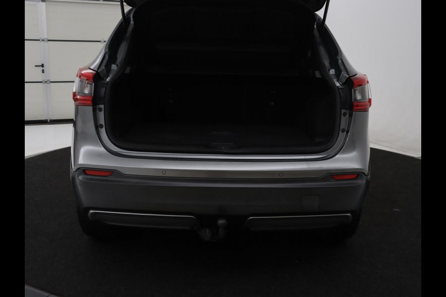 Nissan QASHQAI 1.3 DIG-T N-Connecta | Trekhaak | Panoramadak | 360 Camera | Keyless | Parkeerhulp | Navigatie | Cruise control | Climate control | Bluetooth | DAB