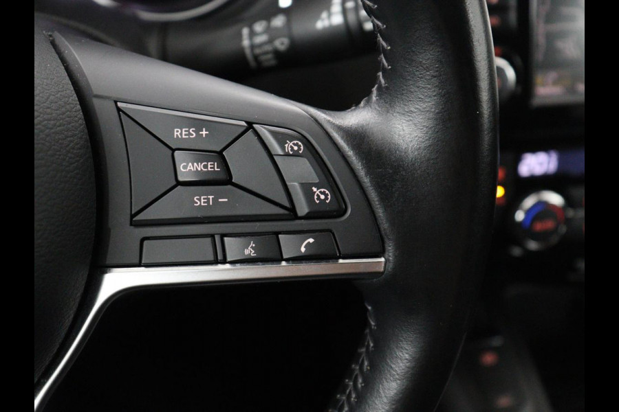 Nissan QASHQAI 1.3 DIG-T N-Connecta | Trekhaak | Panoramadak | 360 Camera | Keyless | Parkeerhulp | Navigatie | Cruise control | Climate control | Bluetooth | DAB