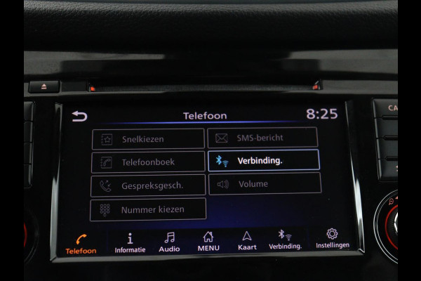 Nissan QASHQAI 1.3 DIG-T N-Connecta | Trekhaak | Panoramadak | 360 Camera | Keyless | Parkeerhulp | Navigatie | Cruise control | Climate control | Bluetooth | DAB
