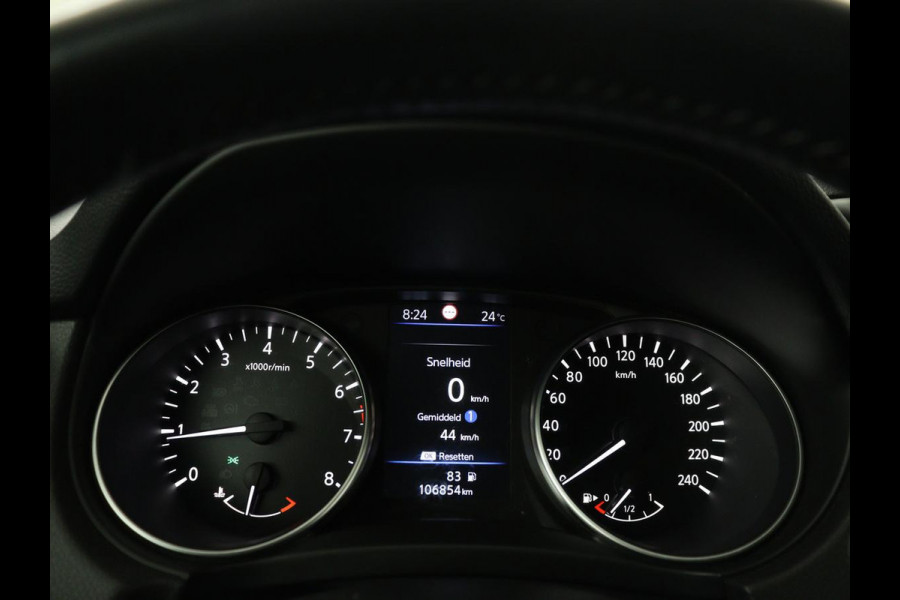 Nissan QASHQAI 1.3 DIG-T N-Connecta | Trekhaak | Panoramadak | 360 Camera | Keyless | Parkeerhulp | Navigatie | Cruise control | Climate control | Bluetooth | DAB