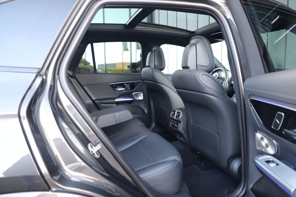 Mercedes-Benz GLC 400e AMG 4-Matic Aut9 | 381PK | Luchtvering | Achterasbesturing | Massage | Head-up | Keyles-go | Burmester | Pano | Distronic+