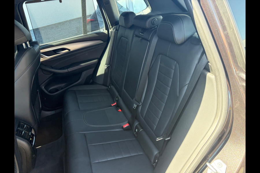 BMW X3 XDrive20i High Executive|M-Sport|HUD|Leder|19”|