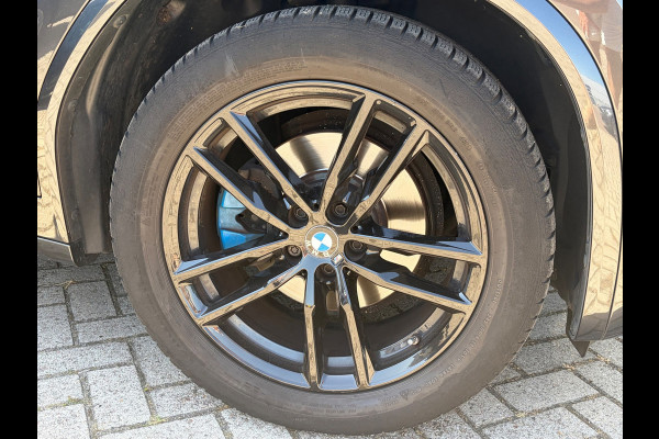 BMW X3 XDrive20i High Executive|M-Sport|HUD|Leder|19”|