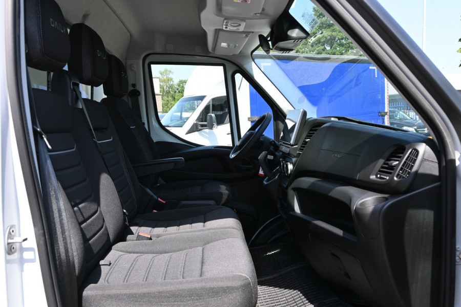 Iveco Daily 35S18 3.0 180 pk Hi-Matic Bakwagen ACC, Geveerde stoel, Apple Carplay/Android Auto
