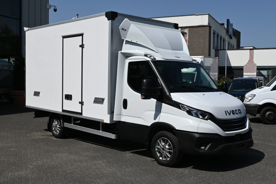 Iveco Daily 35S18 3.0 180 pk Hi-Matic Bakwagen ACC, Geveerde stoel, Apple Carplay/Android Auto