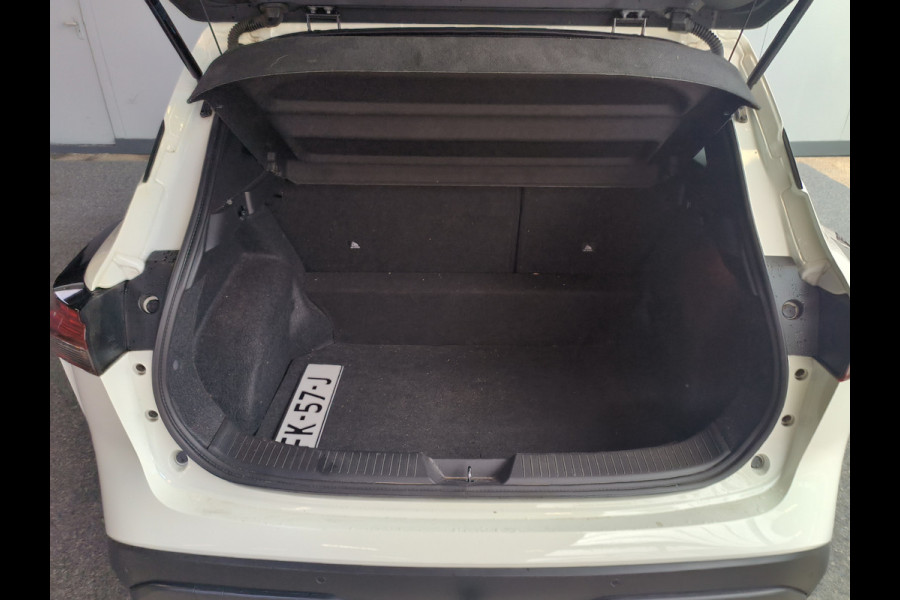 Nissan QASHQAI 1.3 MHEV Business Access Rijklaar + 12 maanden Bovag-garantie Henk Jongen Auto's in Helmond,  al 50 jaar service zoals 't hoort!