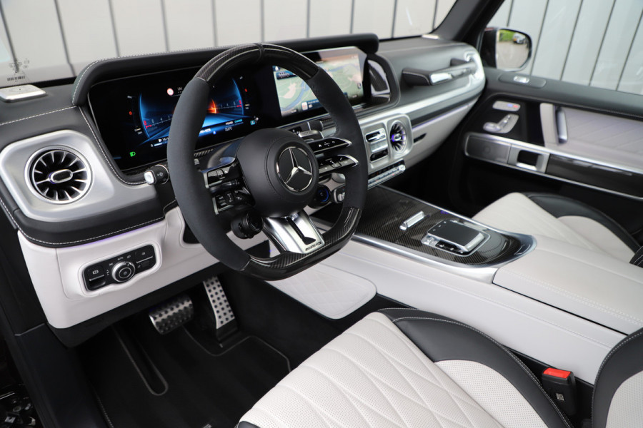 Mercedes-Benz G-Klasse AMG 63 | 585PK | G-Manufaktur | Massage | Facelift | Carbon | Burmester | Keyless-go | Schuifdak | Distronic+ | Stoelkoeling | 2