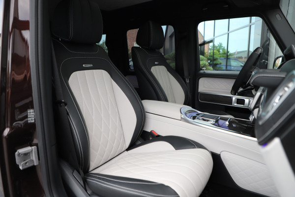 Mercedes-Benz G-Klasse AMG 63 | 585PK | G-Manufaktur | Massage | Facelift | Carbon | Burmester | Keyless-go | Schuifdak | Distronic+ | Stoelkoeling | 2