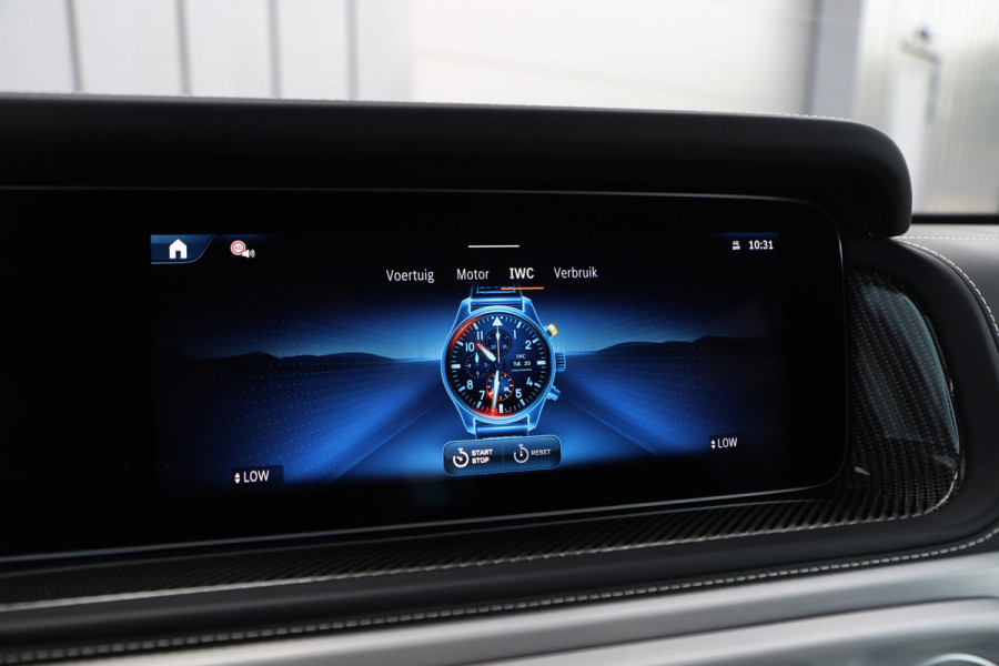 Mercedes-Benz G-Klasse AMG 63 | 585PK | G-Manufaktur | Massage | Facelift | Carbon | Burmester | Keyless-go | Schuifdak | Distronic+ | Stoelkoeling | 2