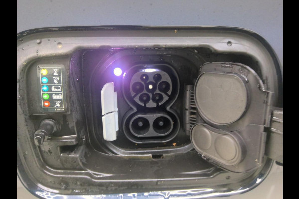 BMW iX3 High Executive 80 kWh | 91.600 KM | SOH 98,9% | Volledig Lederen Interieur | Panorama Dak | WORDT VERWACHT!