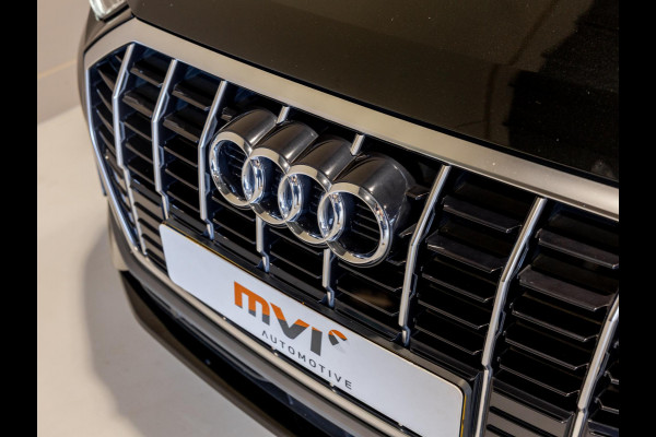 Audi Q3 45 TFSI e 2x S-Line edition / 245pk / Panorama dak / Keyless / Sfeerverlichting /