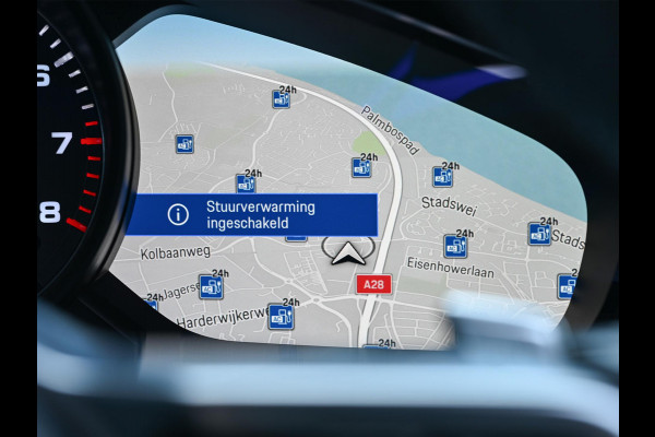Porsche Cayenne 3.0 E-Hybrid | NL-Auto | Keramische Remmen | Achterasbesturing | Stoelmassage en -Ventilatie | Carbon Design | Luchtvering | 360 Camera | Panoramadak | Sport Chrono | Soft Close | 14-Wegs Memory Seats | Stuur Verwarmd |