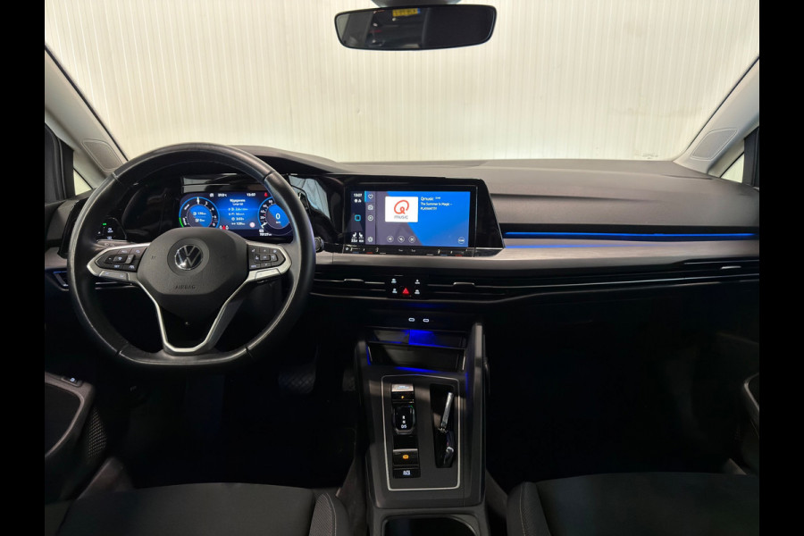 Volkswagen Golf 1.4 eHybrid Style | PLUG IN HYBRIDE | NARDO GREY | AMBIANCE | STOELMASSAGE