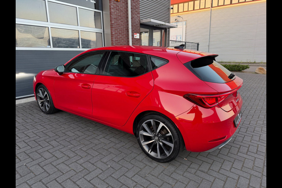 Seat Leon 1.5 eTSI FR LED ACC Beats Keyless Camera Stoelvw