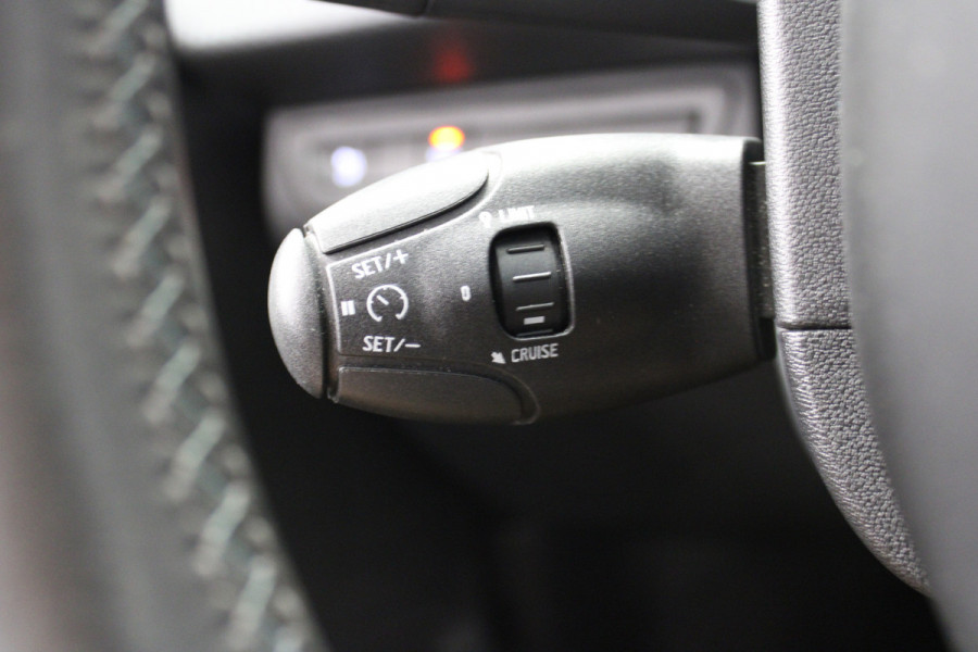 Peugeot 2008 1.2 PureTech Crossway Pano|Cruis|Clima|Navi.
