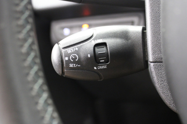 Peugeot 2008 1.2 PureTech Crossway Pano|Cruis|Clima|Navi.