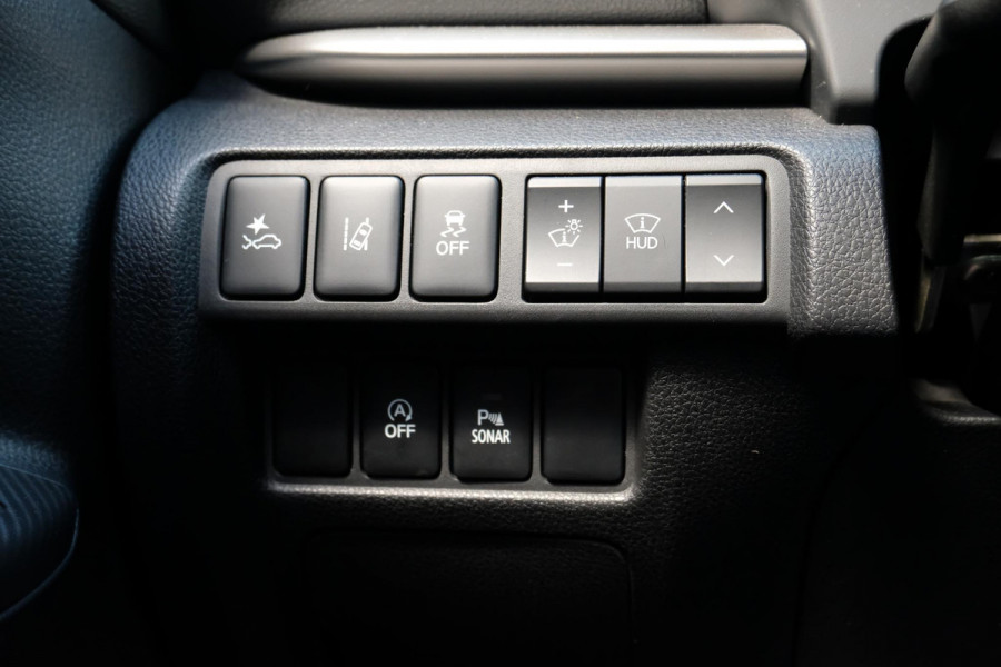 Mitsubishi Eclipse Cross 1.5 DI-T 4WD First Edition 163 PK | Adaptieve Cruise | Head Up Display | Full Leder | | Panorama dak | Stoelverwarming | 1.600kg Trekgewicht!