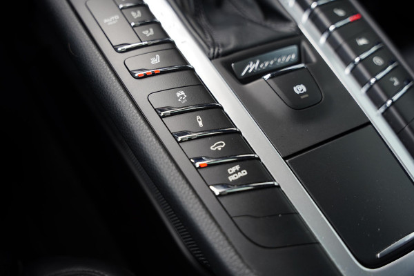 Porsche Macan 2.0 / Bose Surround / Luchtvering / Panoramadak