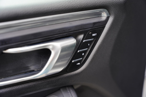 Porsche Macan 2.0 / Bose Surround / Luchtvering / Panoramadak