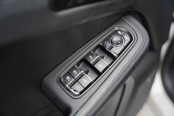 Porsche Macan 2.0 / Bose Surround / Luchtvering / Panoramadak