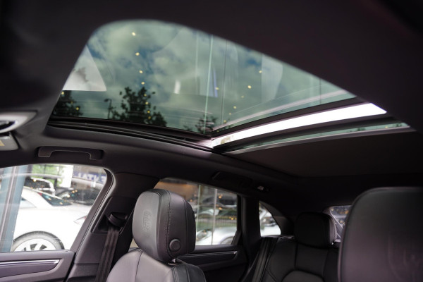 Porsche Macan 2.0 / Bose Surround / Luchtvering / Panoramadak