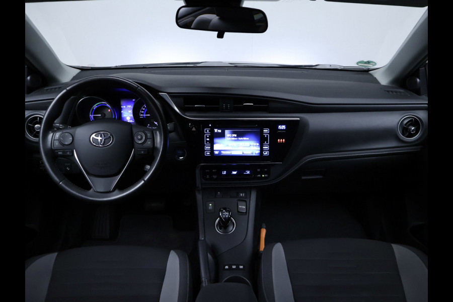 Toyota Auris Touring Sports 1.8 Hybrid Aspiration Sport (NAVI,PDC,CLIMATE,CRUISE,LANE ASSIST,SPORTSTOELEN,LM VELGEN,NETTE STAAT)